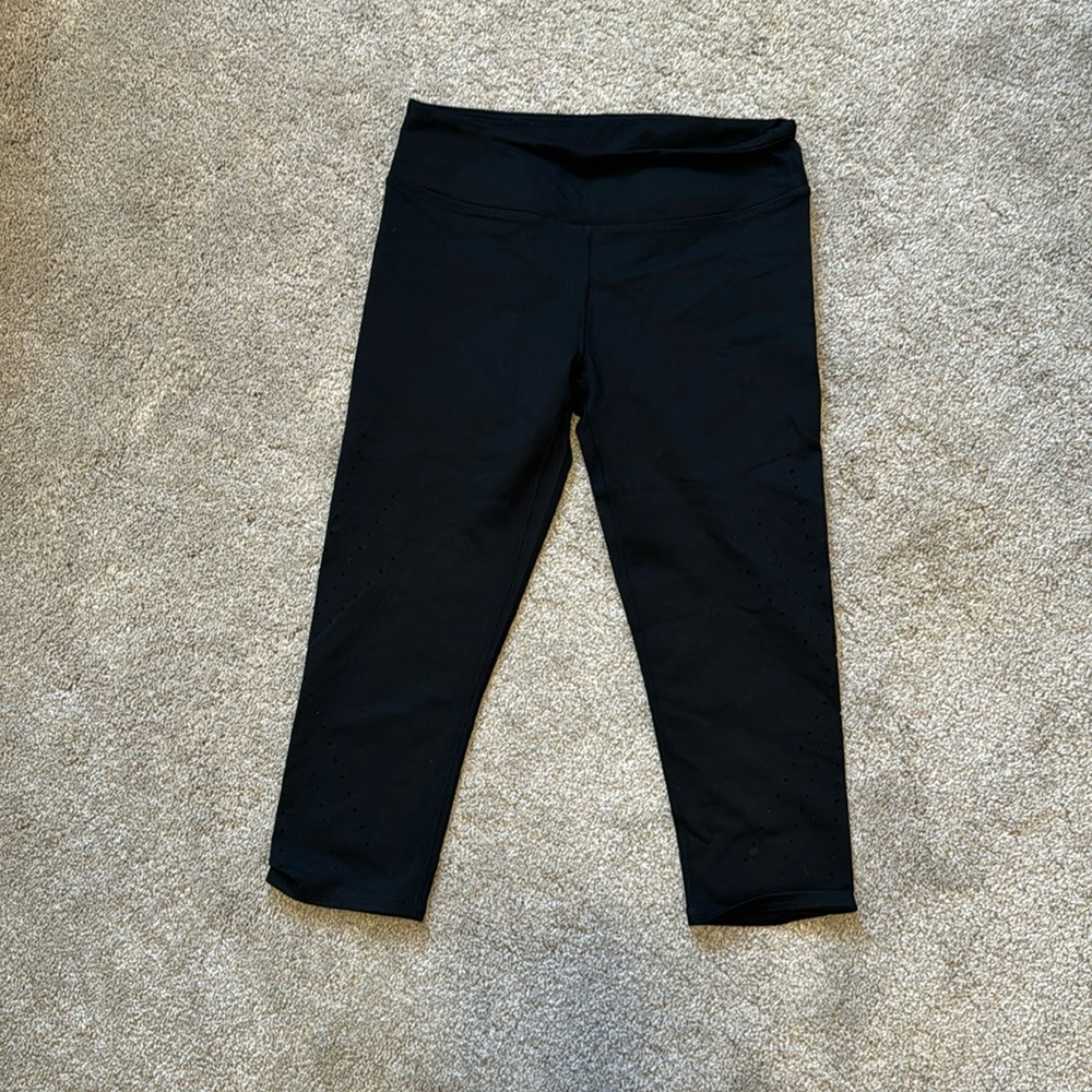 Fabletics brand, size medium workout capri
